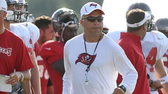 Steelers new play-caller Mike Sullivan with the Tampa Bay Buccaneers