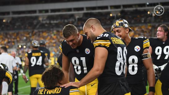 Steelers Pat Freiermuth, Connor Heyward and Zach Gentry