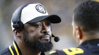Steelers’ Mike Tomlin Screams At Minkah Fitzpatrick As He Attempts To Deescalate A Fight (Steelers News). Photo by USA Today