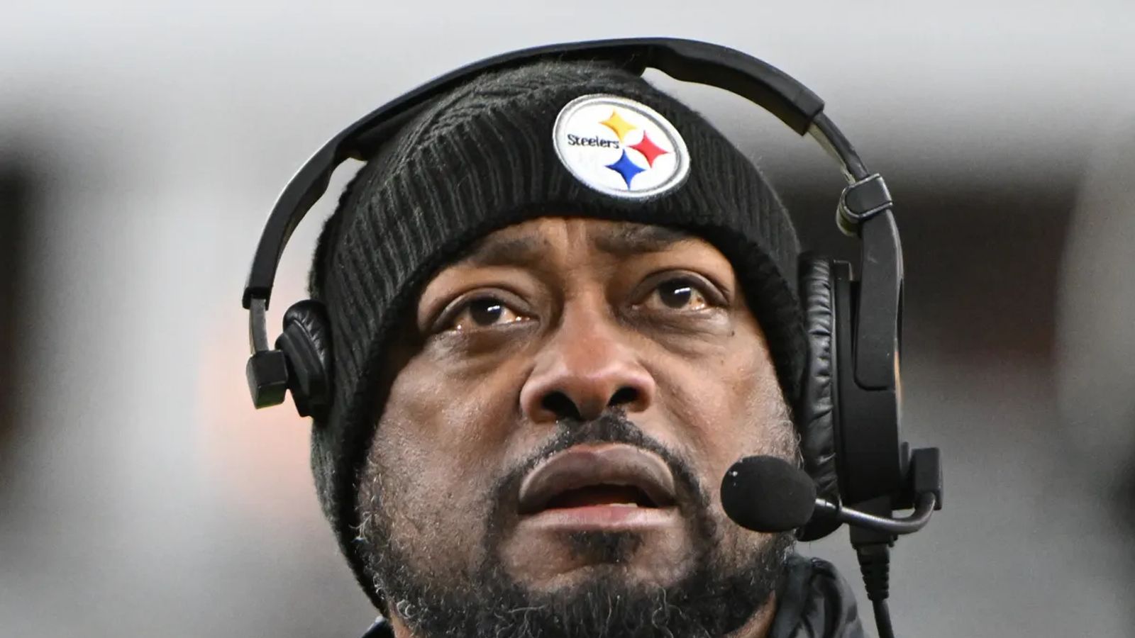 Steelers' James Harrison Detailed Exactly When Mike Tomlin Could Be Fired (Steelers News). Photo by Barry Reeger / Imagn Images