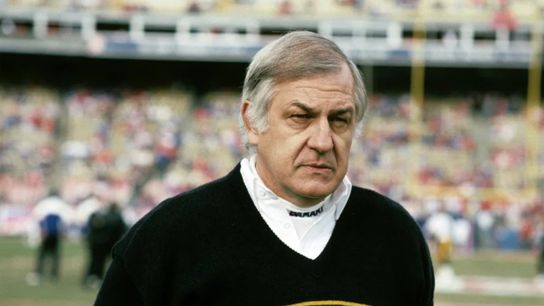 Former Steelers Coach Tom Moore To Be Honored For Remarkable 46 Years And Counting In The League   (Tom Moore)