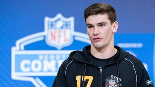 QB Ty Simpson Leaks Important Info On Exclusive Meeting With Steelers' Mike McCarthy (Steelers News). Photo by Michael Hickey / Getty Images