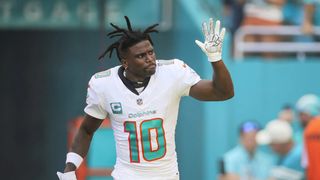 Steelers Could Acquire Tyreek Hill For Cheap After Recent Reports Out Of Miami (Steelers News). Photo by Shutterstock