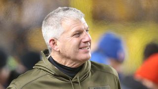 Former Steelers Offensive Line Coach Mike Munchak Reportedly Interested In Return To Coaching In The NFL (Steelers News). Photo by Charles LeClaire / USA TODAY Sports