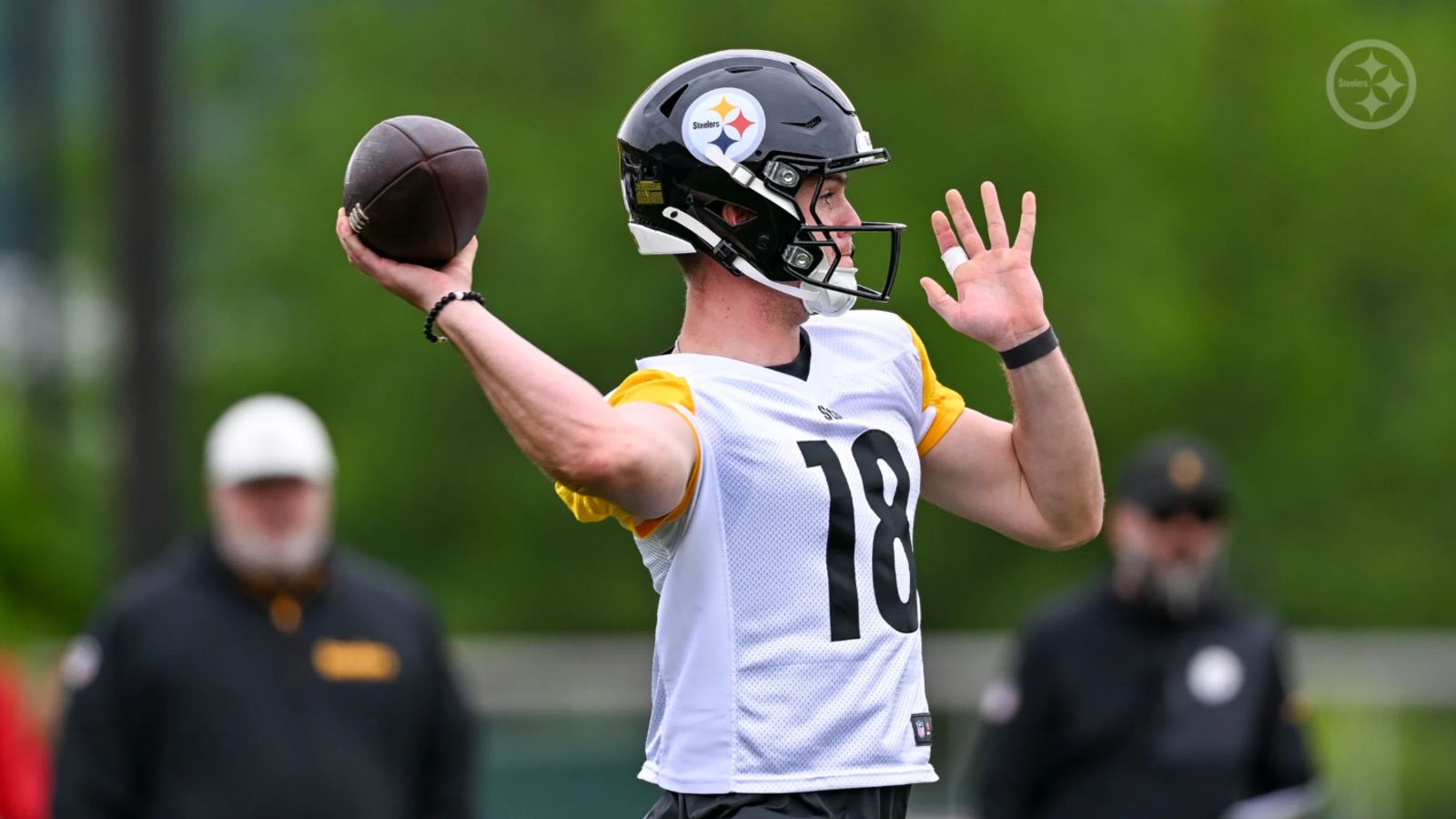 Steelers' Will Howard Could Be Pittsburgh's Most Adaptable QB: "Fourth [Playbook] In 4 Years" (Steelers News). Photo by Alysa Rubin / Pittsburgh Steelers