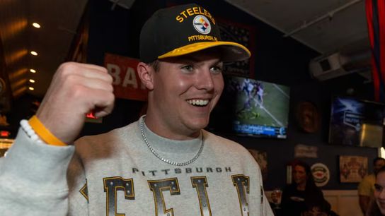 Mike McCarthy Pushes Back On Narrative Surrounding Steelers QB Will Howard: "He's A Winner" (Steelers News)