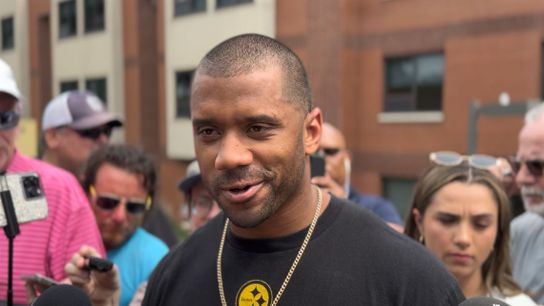 Steelers’ Russell Wilson Accidentally Exposed Who He Views As Wide Receiver 2 (Steelers News)