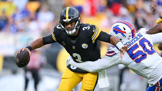 Steelers’ Mike Tomlin Completely Avoids Question About Russell Wilson’s Play And Praises Justin Fields (Steelers News)