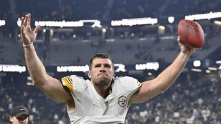 Steelers' Direct Timeline For TJ Watt’s Contract Extension Revealed (Steelers News). Photo by Pittsburgh Post-Gazette